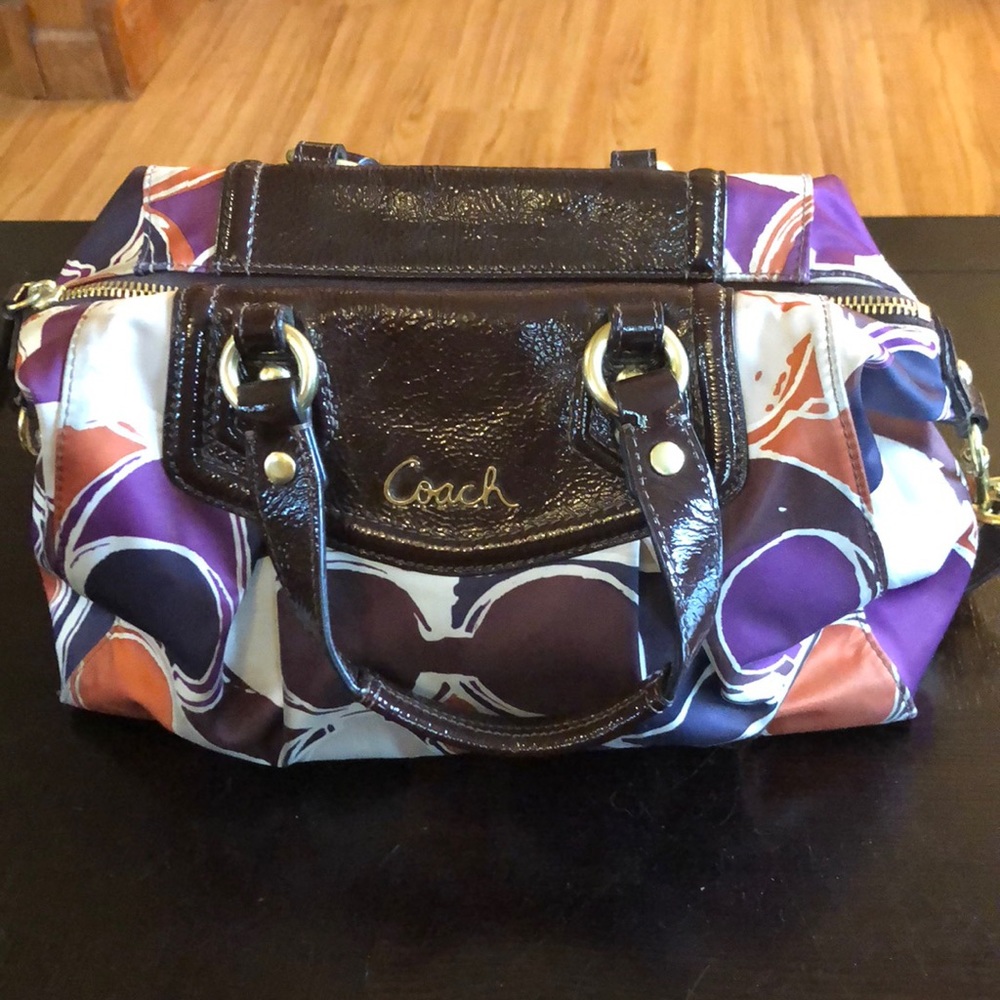 Couch Bag Ashley F20034.